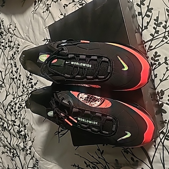 Nike airmax 720 818 world pack - Picture 3 of 5